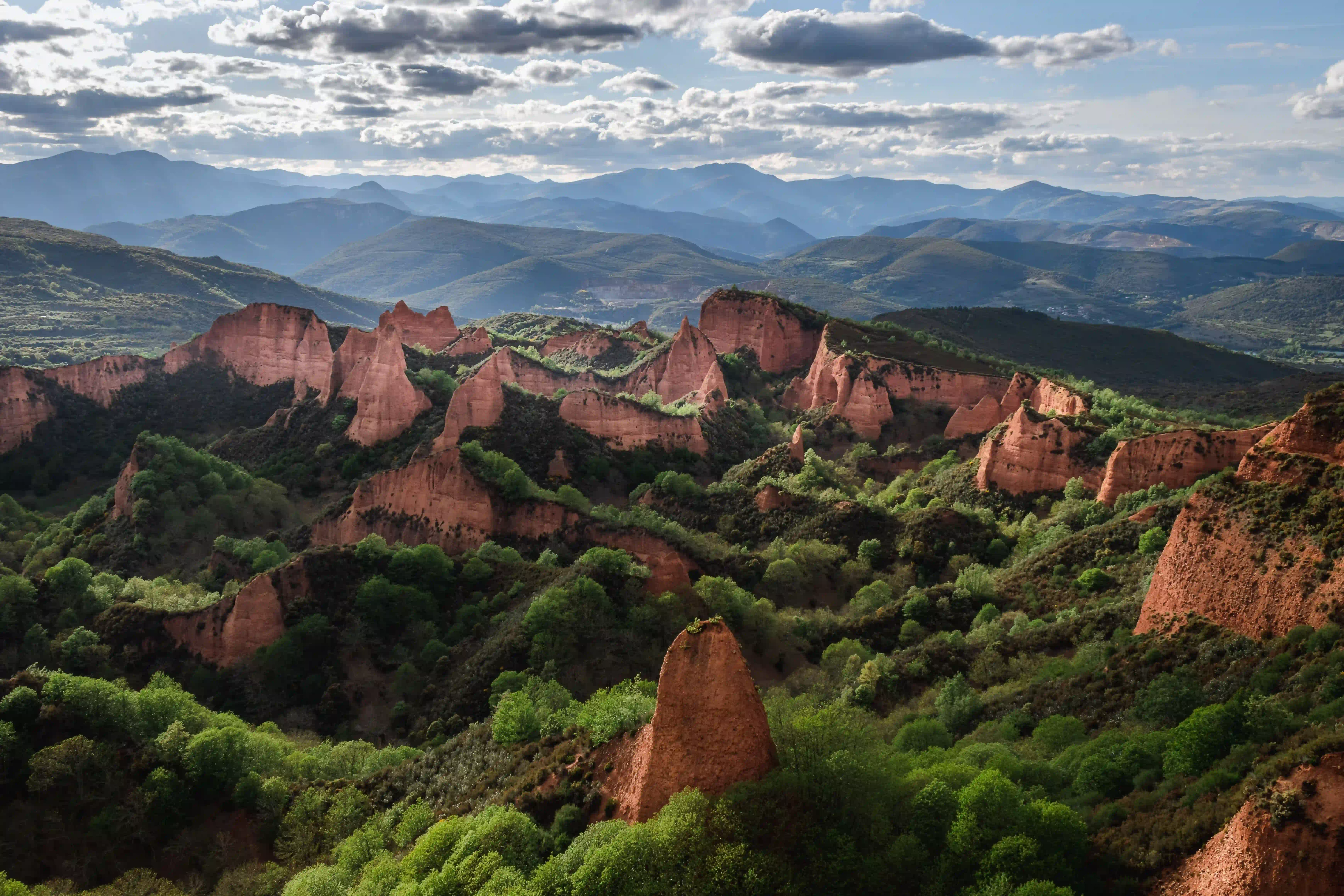 Paisaje pintoresco sobre la comunidad autónoma