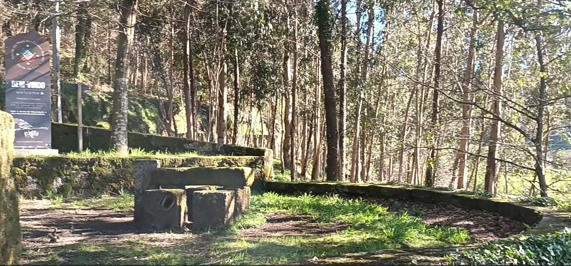 Imágenes de Gondomar/Mesa dos Catroa Abades/Gondomar